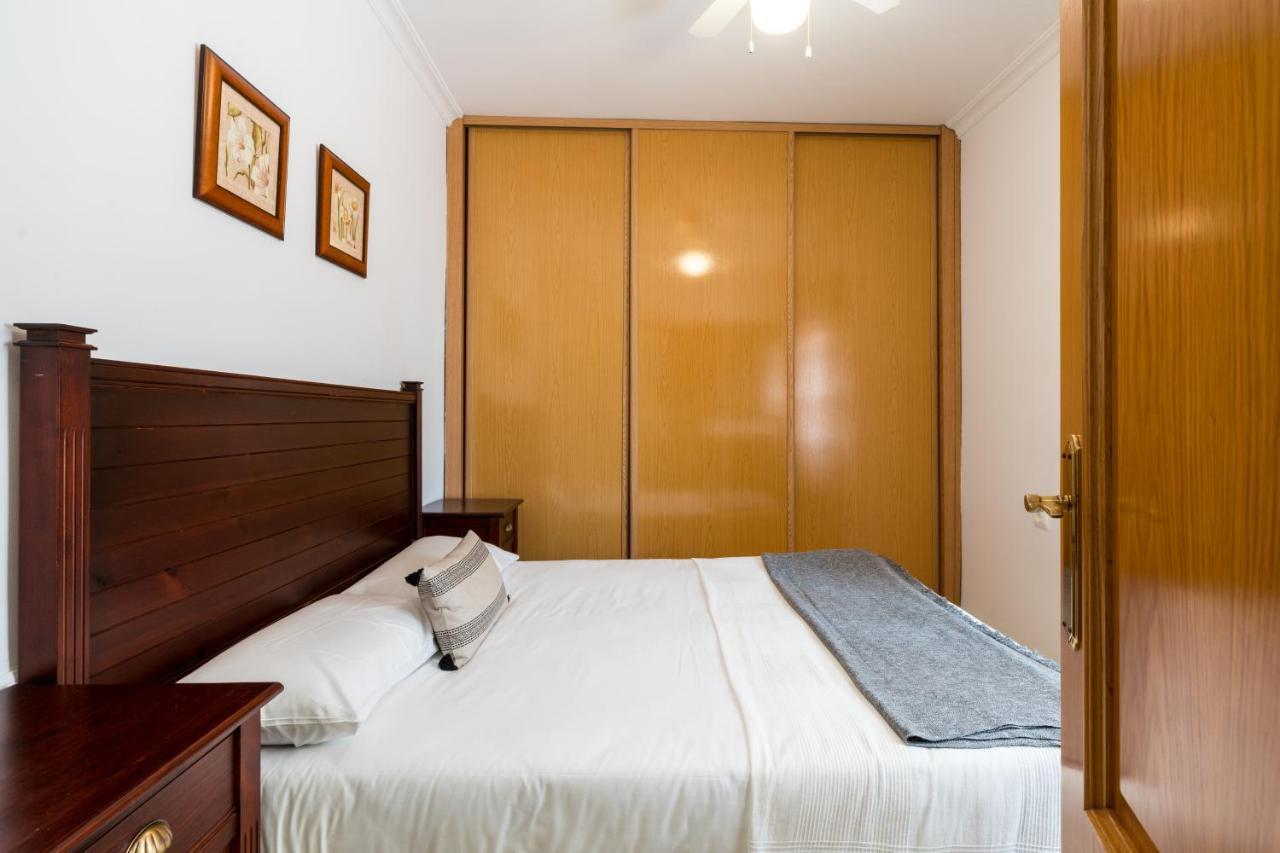 Holi-Rent Salado Apartment Sevilla Exterior foto